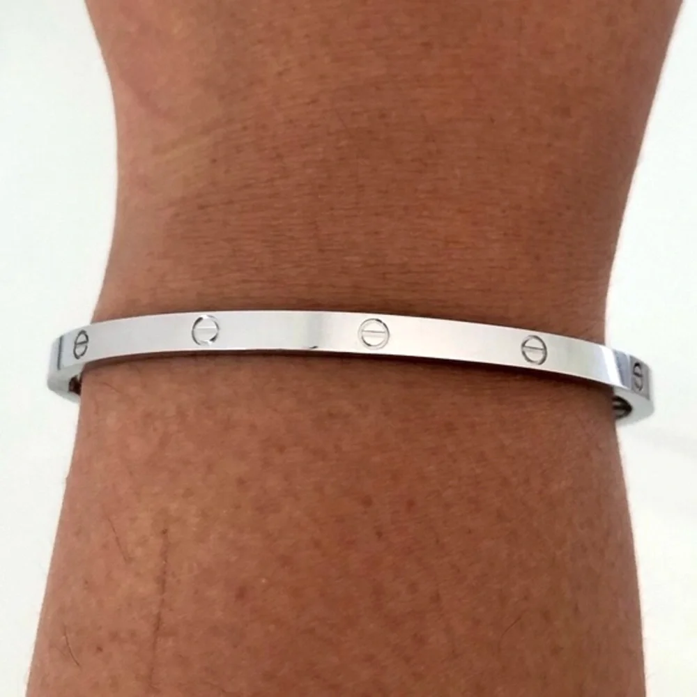 Screw Bracelet Small Model Stainless Steel.